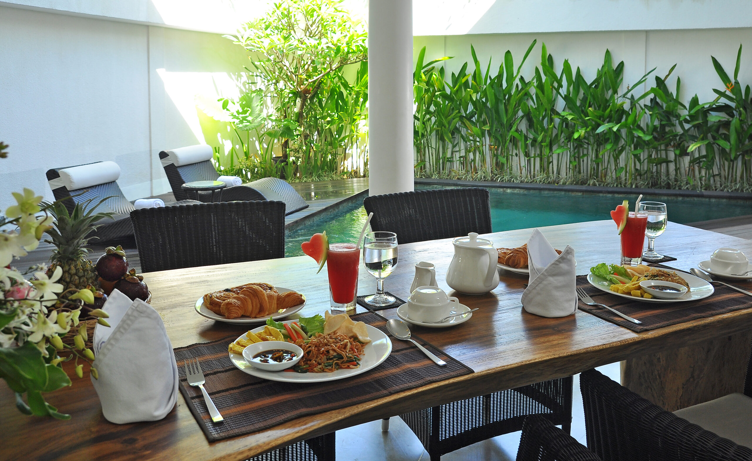 Villa La Sirena 4 Seminyak 2 Bedroom by NAGISA