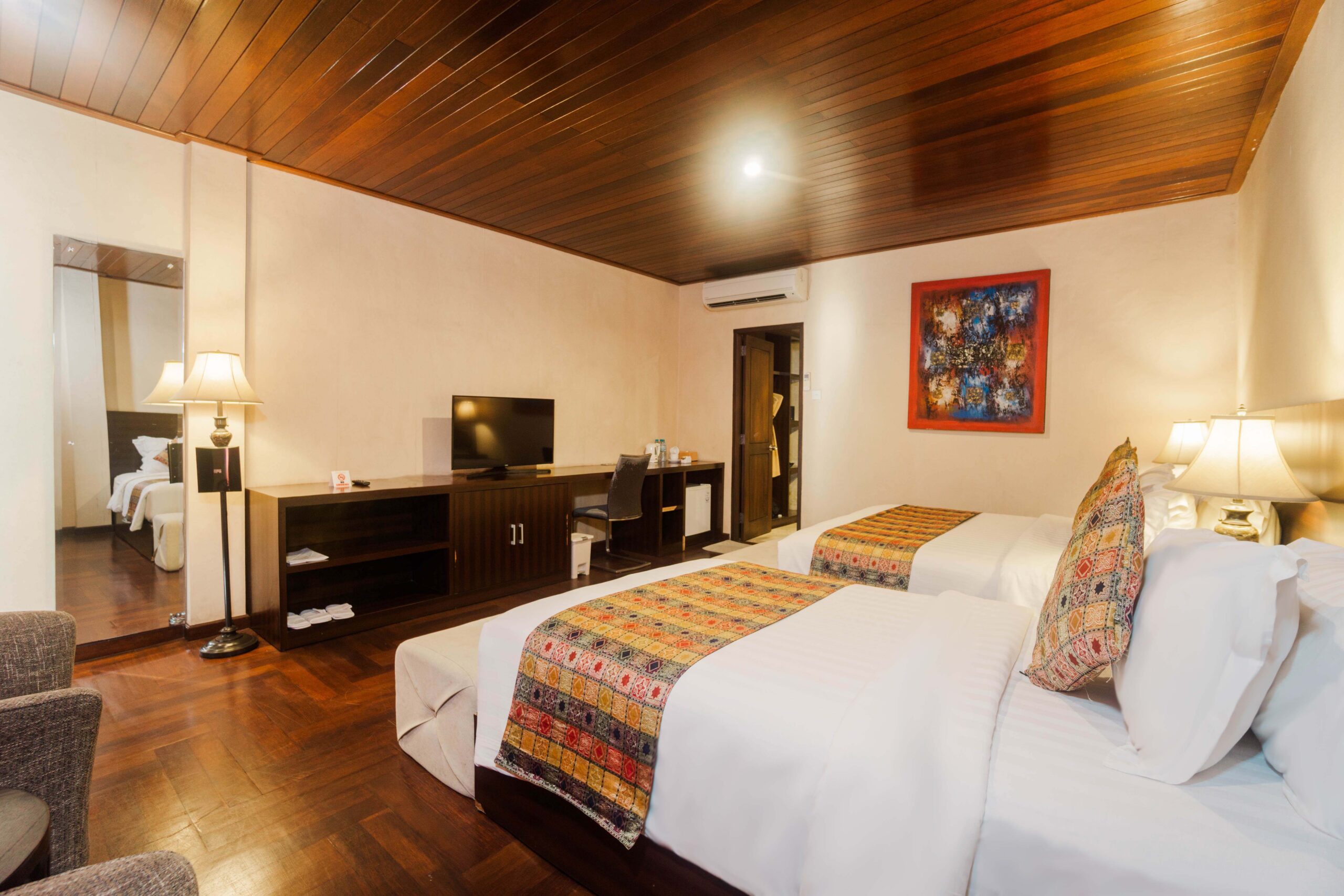 Arthur Suites Legian Family room by Premiere Hospitality