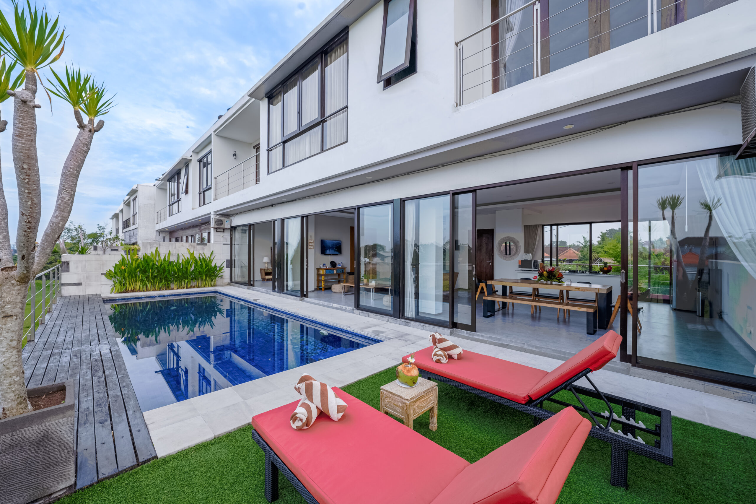 Villa Emilia Seminyak 4 Bedrooms by NAGISA
