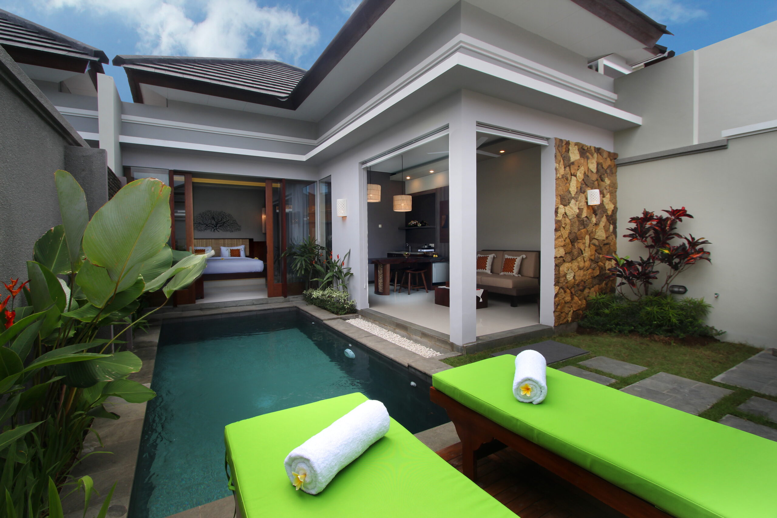 Maharaja Villas Kerobokan Deluxe 1 Bedrooms Pool Villa by Humus Hospitality
