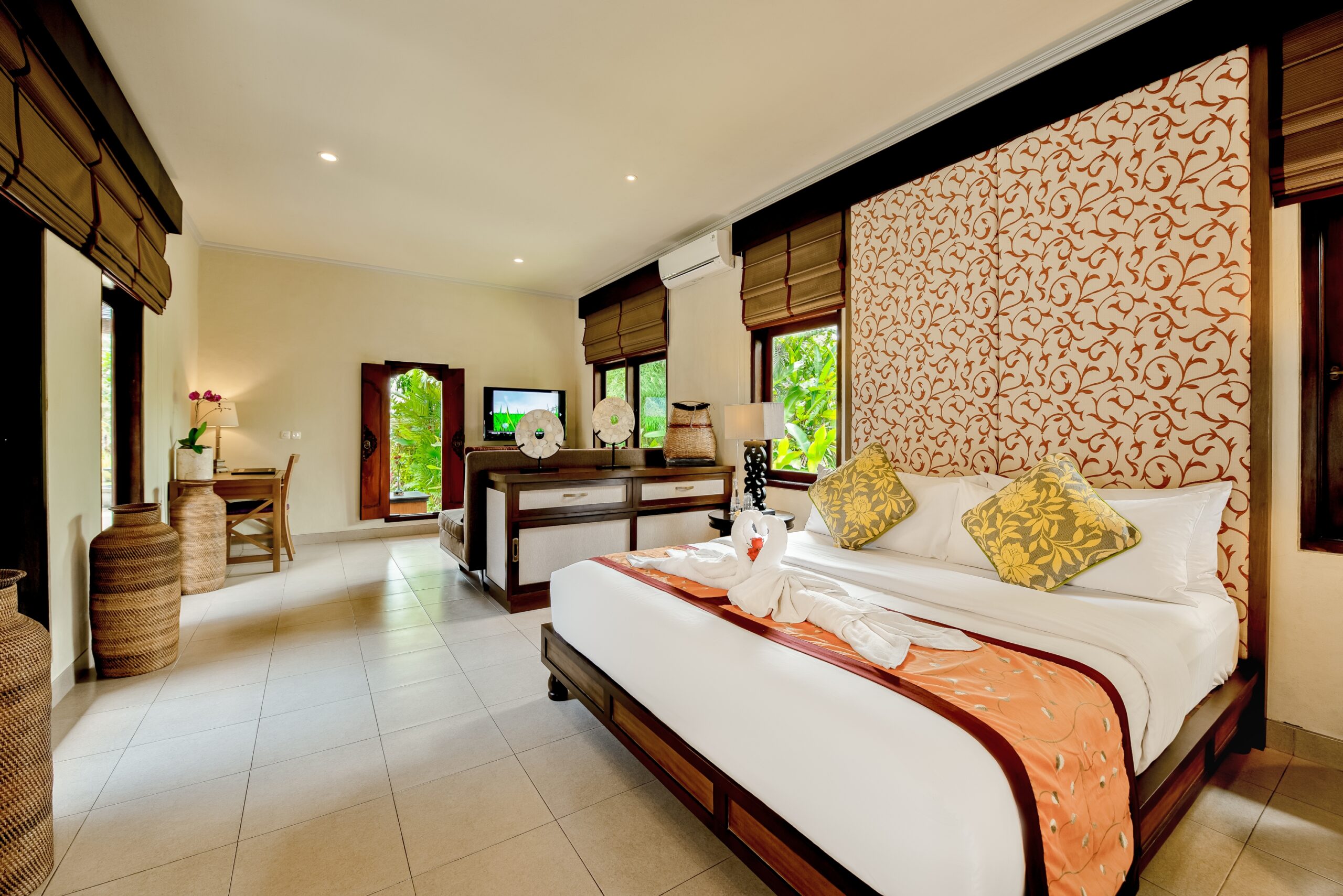 Villa Cemadik 3 bedroom Gianyar by RED LOTUS