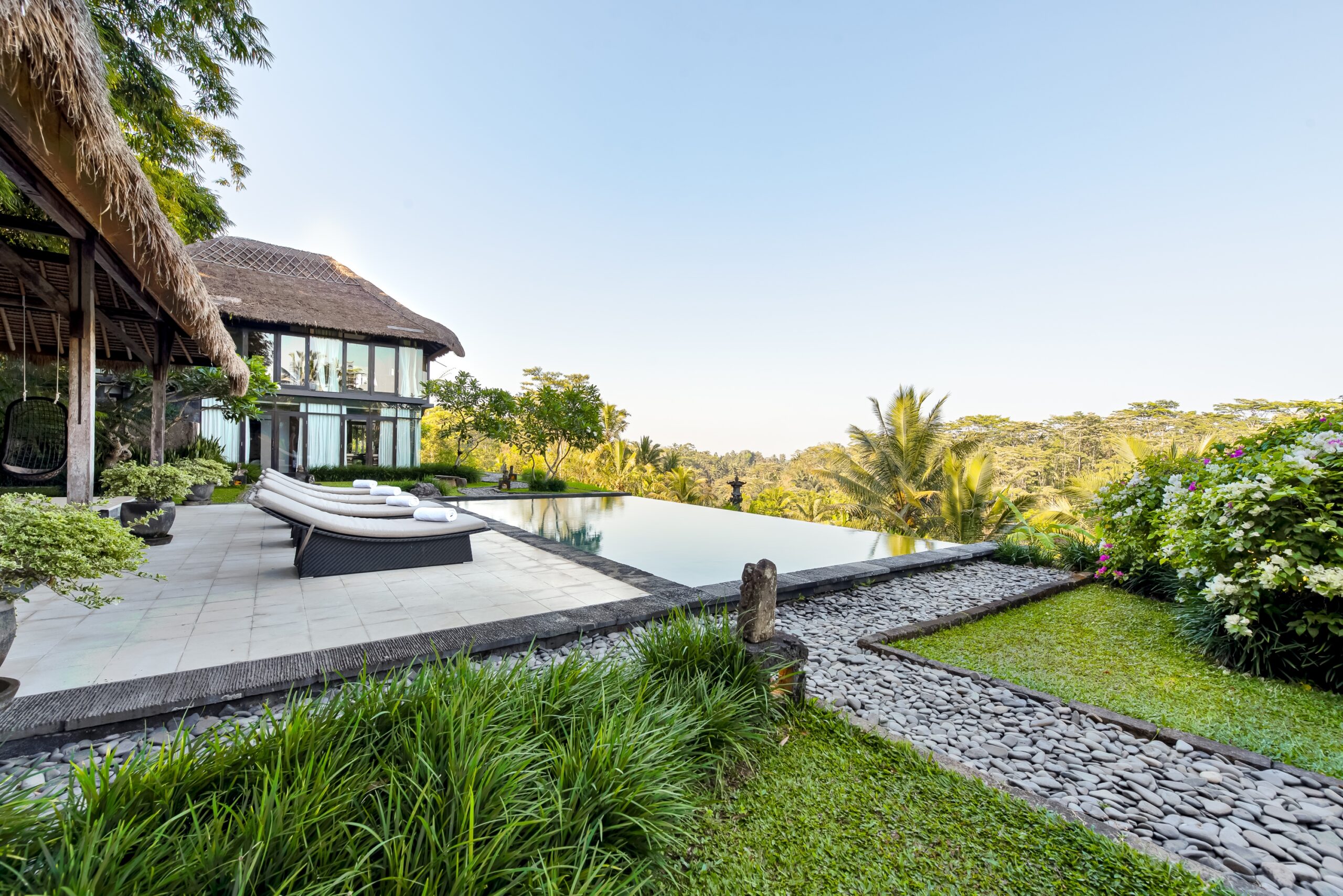 Villa Cemadik 3 bedroom Gianyar by RED LOTUS