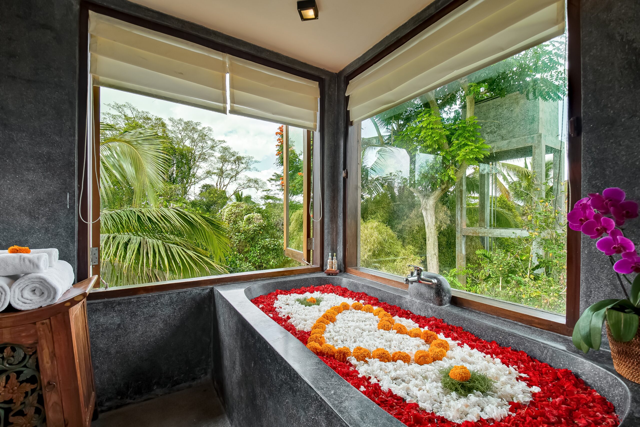 Villa Atas Awan 4 Bedrooms Payangan by RED LOTUS