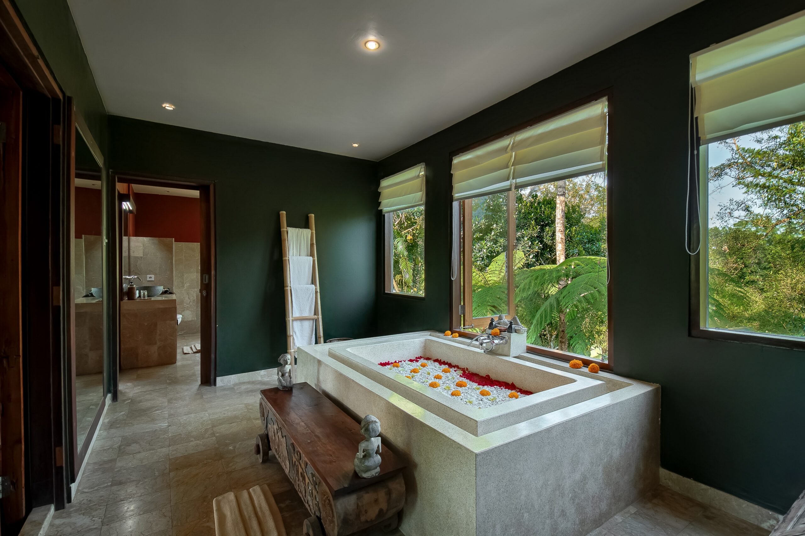 Villa Atas Awan 7 Bedrooms Payangan by RED LOTUS