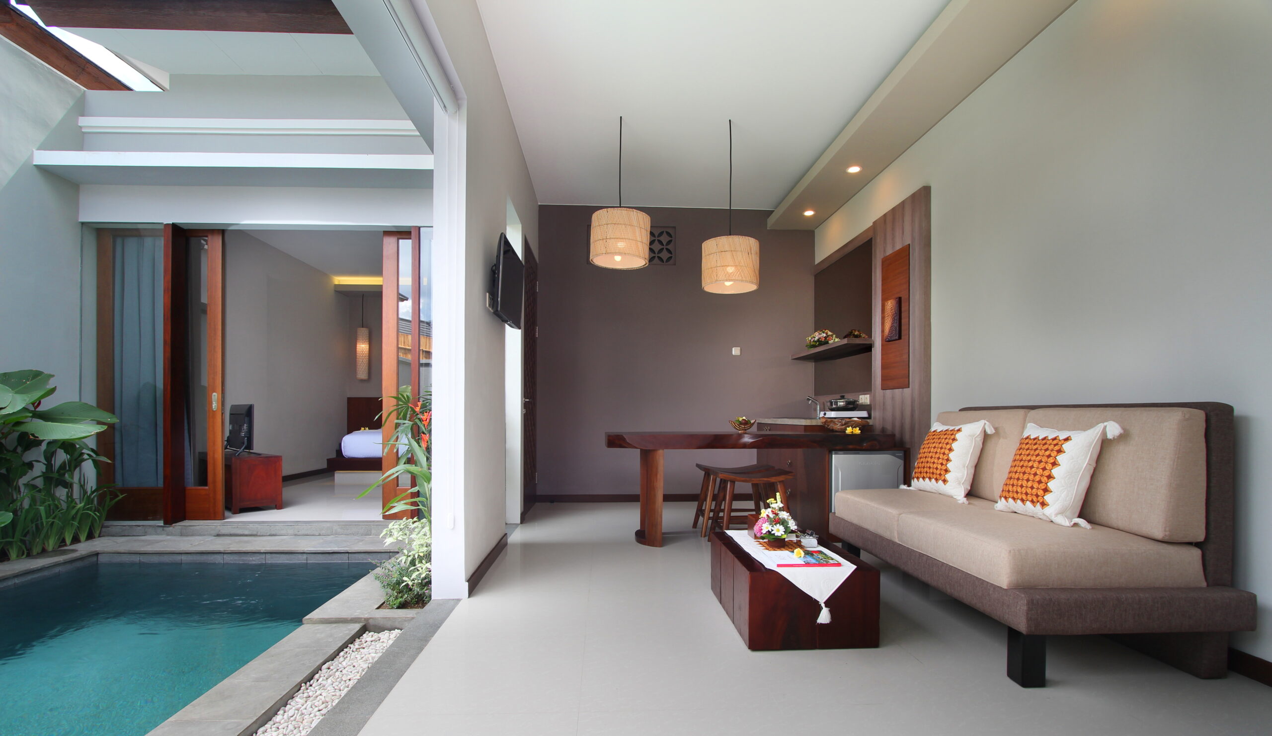 Maharaja Villas Kerobokan Deluxe 1 Bedrooms Pool Villa by Humus Hospitality