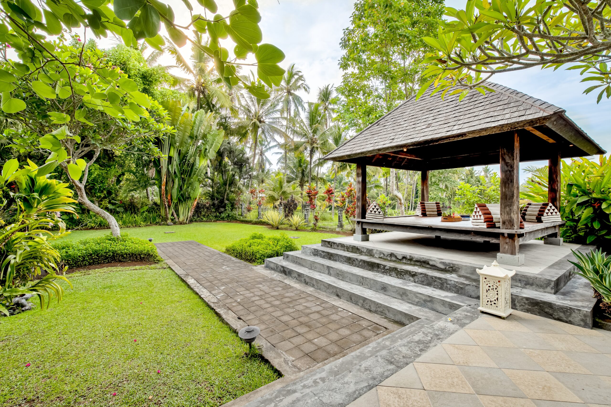 Villa Cemadik 3 bedroom Gianyar by RED LOTUS