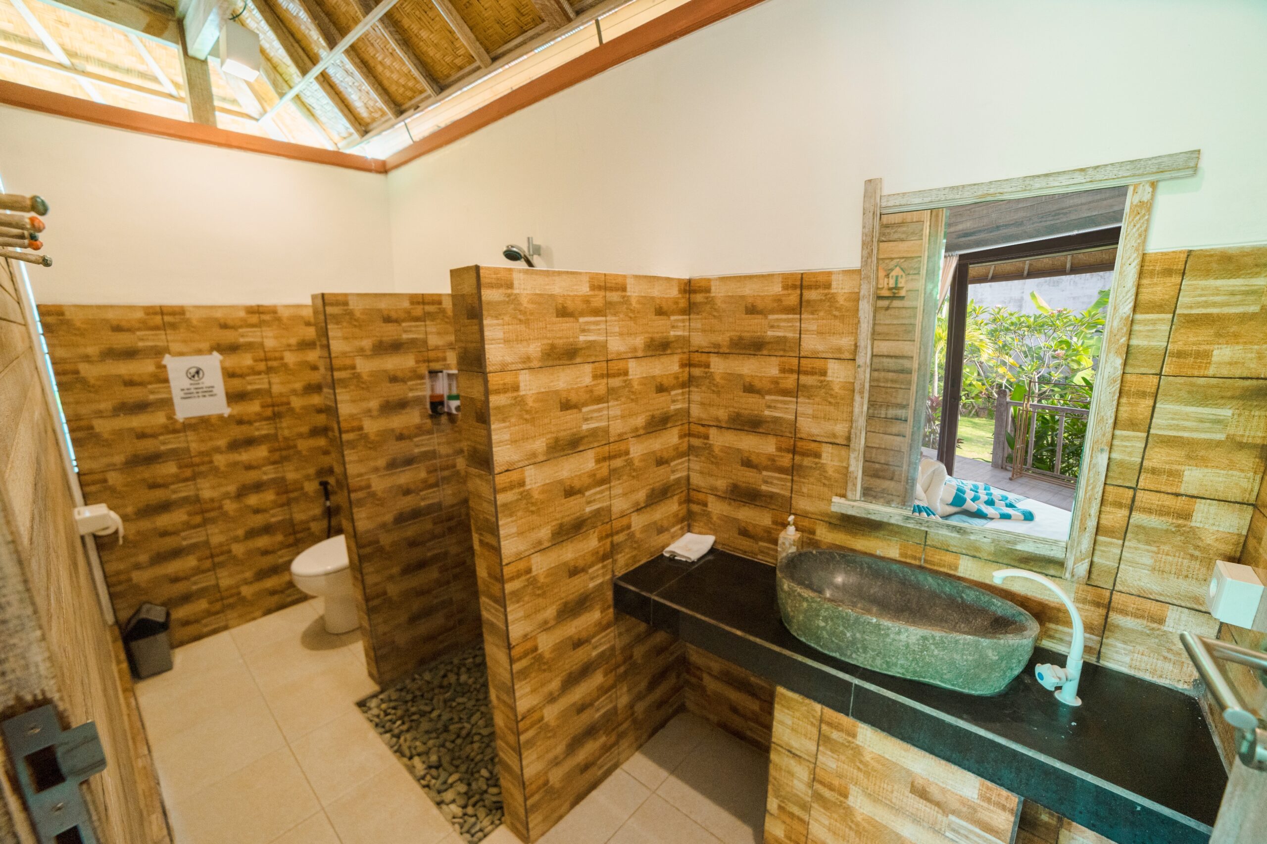 Villa The Canda Villas Lembongan Family Room by SAMHITA